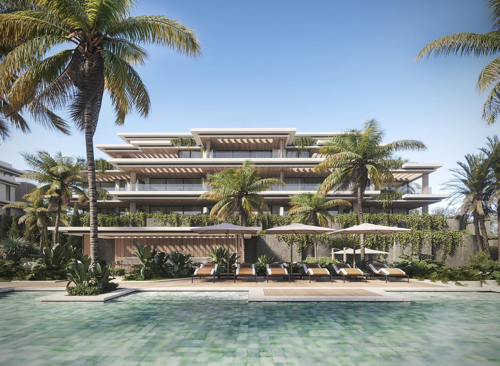 2 Bed Middle Floor Apartment in Estepona in Estepona, 